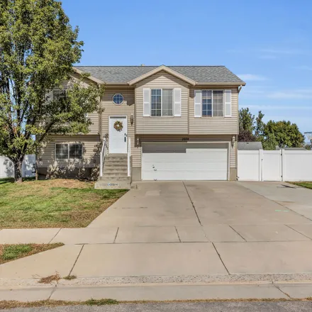 Buy this 4 bed house on 2080 West 1520 North in Clinton, UT 84015