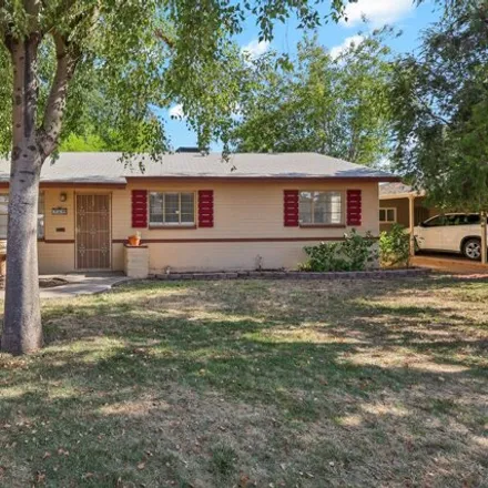Buy this 3 bed house on 2329 East Montecito Avenue in Phoenix, AZ 85016
