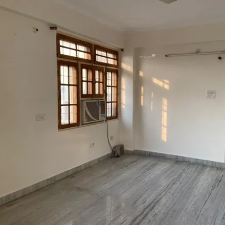 Rent this 3 bed apartment on unnamed road in Indira Nagar, Lucknow - 226016