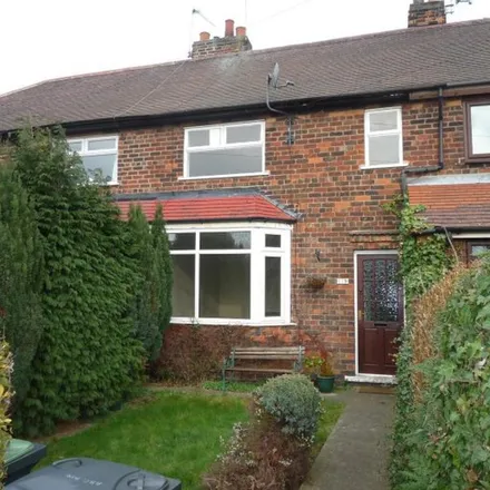 Rent this 2 bed townhouse on Glendale in Meadow Lane, Nottingham