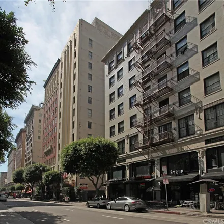 Rent this 2 bed apartment on Premiere Towers in 621 South Spring Street, Los Angeles