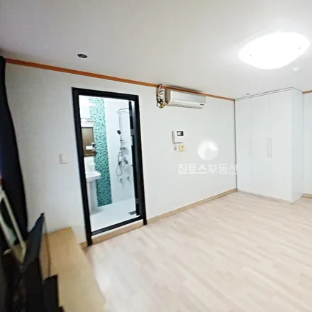 Image 3 - 서울특별시 강남구 논현동 220-20 - Apartment for rent