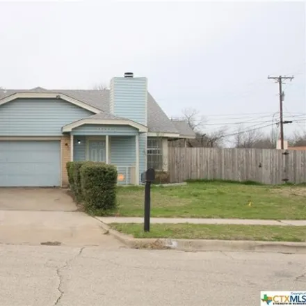 Buy this 3 bed house on 2013 Shoemaker Drive in Killeen, TX 76543