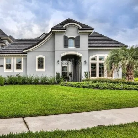 Buy this 5 bed house on 7815 Blue Quail Lane in Orange County, FL 32835
