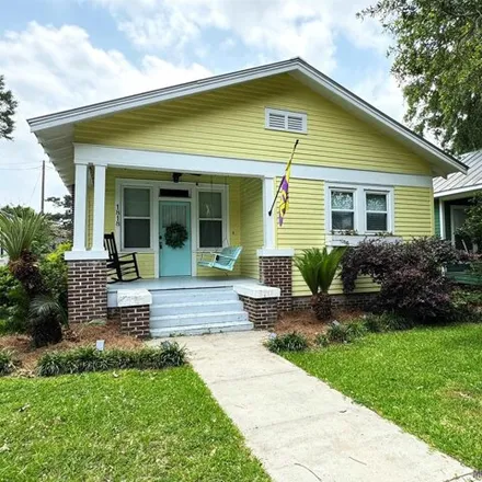 Buy this 3 bed house on South 18th Street in Baton Rouge, LA 70802