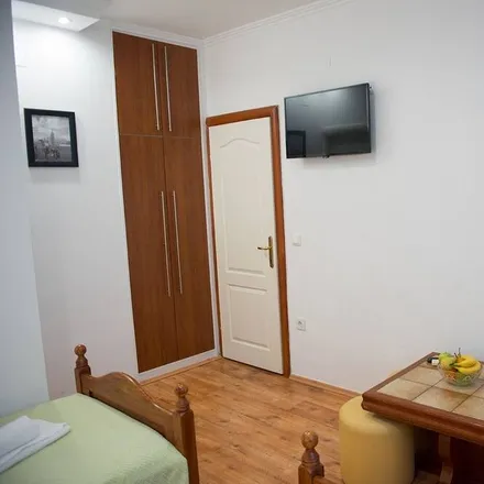 Image 6 - 21312, Croatia - Apartment for rent