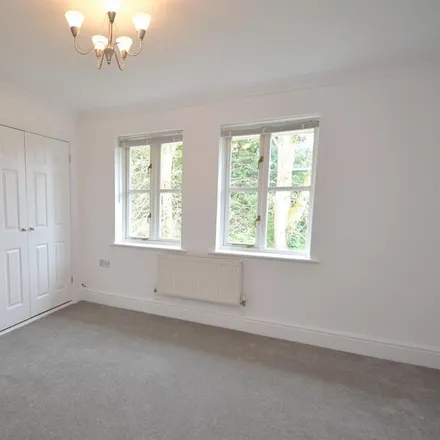 Image 7 - Grange Close, Winchester, SO23 9RS, United Kingdom - Townhouse for rent