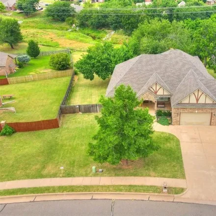 Buy this 6 bed house on 2511 Ashe Creek Dr in Edmond, Oklahoma