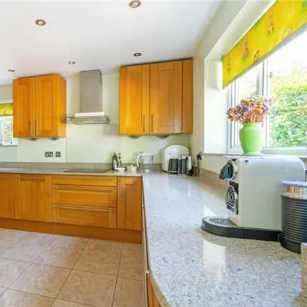 Image 3 - Wycombe Road, Marlow, SL7 1HD, United Kingdom - House for sale