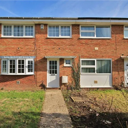 Rent this 3 bed townhouse on Crown Meadow in Colnbrook, SL3 0LJ