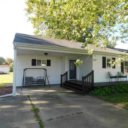 Buy this 2 bed house on 502 East Main Street in Farmersburg, Sullivan County