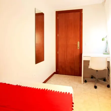 Image 3 - Calle de Ardemans, 40, 28028 Madrid, Spain - Room for rent