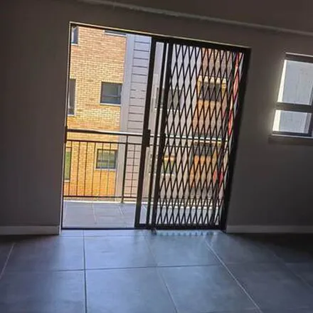 Rent this 2 bed apartment on 248 5th Avenue in Mayville, Pretoria