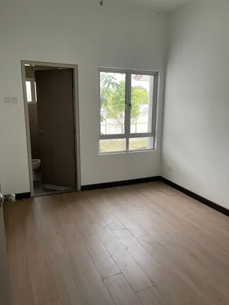 Image 2 - Persiaran Ainsdale Barat, Bandar Ainsdale, 70300 Seremban, Negeri Sembilan, Malaysia - Apartment for rent