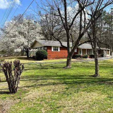 Buy this 4 bed house on 590 West Wiley Avenue in Star City, AR 71667
