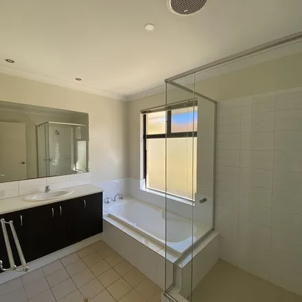 Image 8 - Bowkett Street, Redcliffe WA 6104, Australia - Apartment for rent