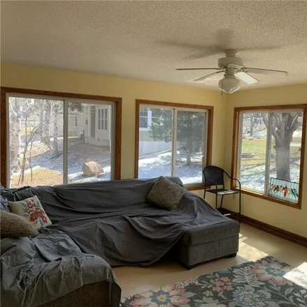 Image 2 - 598 West 5th Street, Blue Earth, MN 56013, USA - House for sale
