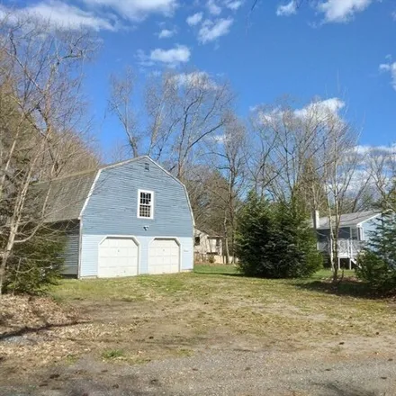 Image 6 - 29 Canal Street, Pepperell, MA 01363, USA - House for sale
