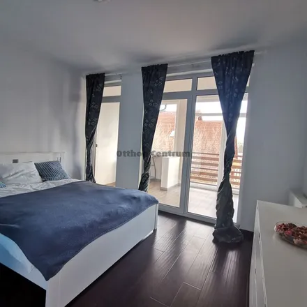 Rent this 3 bed apartment on Budapest in Filatori dűlő, 1037