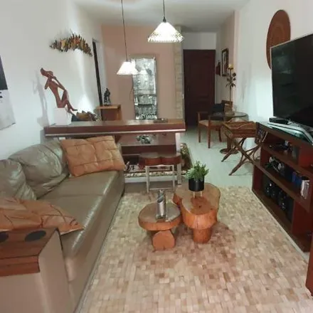 Buy this 2 bed apartment on Caminho do Canto do Rio in São Francisco, Niterói - RJ