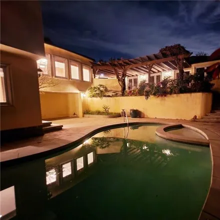 Rent this 5 bed house on 404 Levering Avenue in Los Angeles, CA 90024