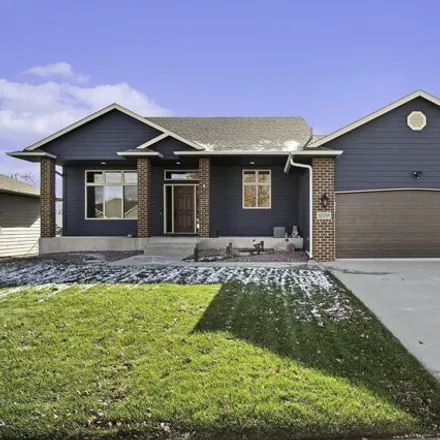Buy this 4 bed house on 1127 West Glen Eagle Circle in Sioux Falls, SD 57108
