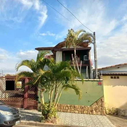 Buy this 4 bed house on Rua Darcy Vieira Ferraz in Água Quente, Taubaté - SP
