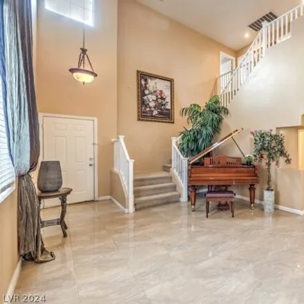 Image 7 - 1032 Ceremony Drive, Spring Valley, NV 89147, USA - House for sale