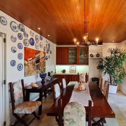 Buy this 4 bed apartment on Rua Frei Caneca in Agronômica, Florianópolis - SC