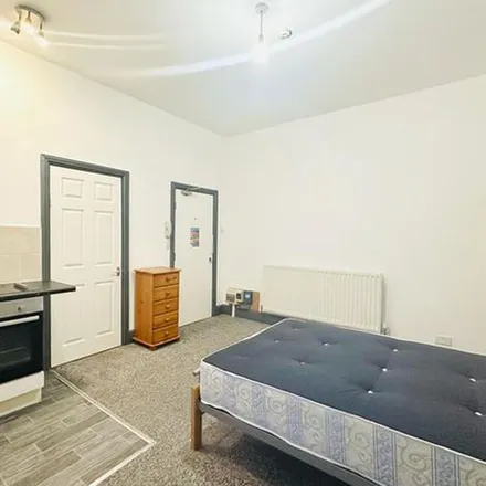 Rent this 1 bed apartment on Maple Court in Park Road, Nottingham