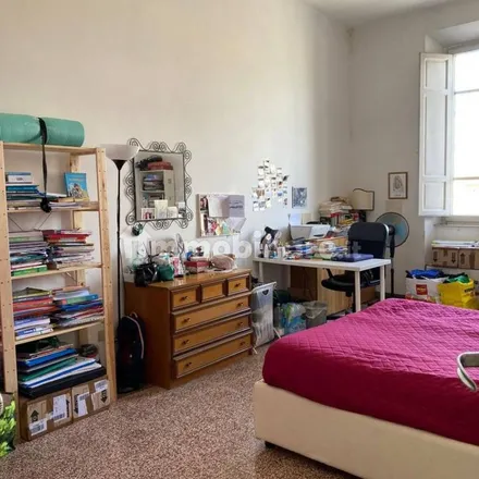 Rent this 5 bed apartment on La casa del materasso 1 in Lungarno Gambacorti 29;30, 56125 Pisa PI