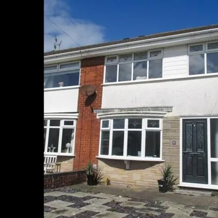 Rent this 3 bed duplex on Penrhos Avenue in Fleetwood, FY7 8AR