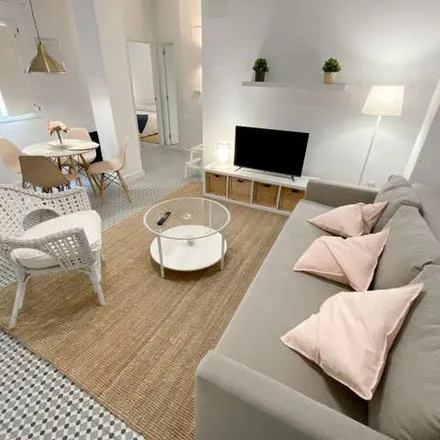 Rent this 2 bed apartment on Carrer de José Grollo in 11, 46025 Valencia