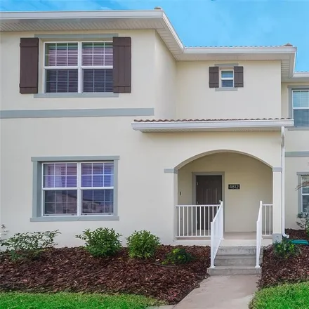 Buy this 5 bed townhouse on 2255 Siesta Lane in Osceola County, FL 34746