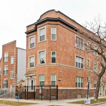 Rent this 2 bed house on 1501 North Talman Avenue in Chicago, IL 60647