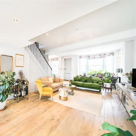 Rent this 5 bed townhouse on 4 Berens Road in London, NW10 5EB
