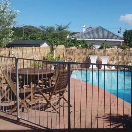 Rent this 2 bed house on Cape Town in Wyndover, ZA
