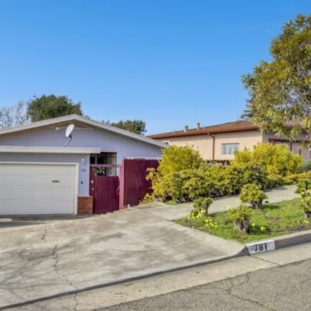 Buy this 4 bed house on 781 Yuba Street in Richmond, CA 94805