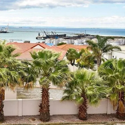 Rent this 5 bed apartment on Glengarry Crescent in Nelson Mandela Bay Ward 2, Gqeberha