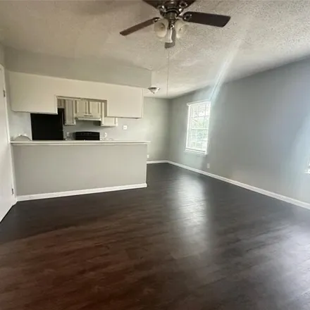 Image 1 - 6110 Wheless Cove, Austin, TX 78723, USA - Apartment for rent