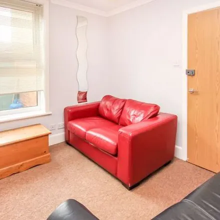 Image 3 - Frampton Road, Bournemouth, BH9 1HD, United Kingdom - Apartment for rent