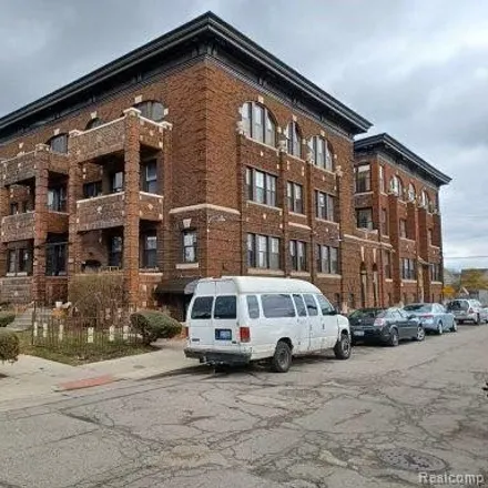 Rent this 5 bed apartment on 504-516 East Kirby Street in Detroit, MI 48202