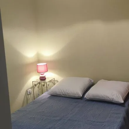 Rent this 1 bed apartment on 63570 Brassac-les-Mines