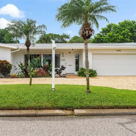 Image 3 - 4000 49th Avenue South, Broadwater, Saint Petersburg, FL 33711, USA - House for sale