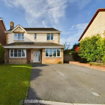 Rent this 4 bed house on 8 Bluebell Road in Ebdon, BS22 9QJ