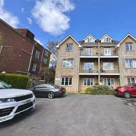 Image 1 - The Bays, 34 Florence Road, Bournemouth, BH5 1EH, United Kingdom - Apartment for rent