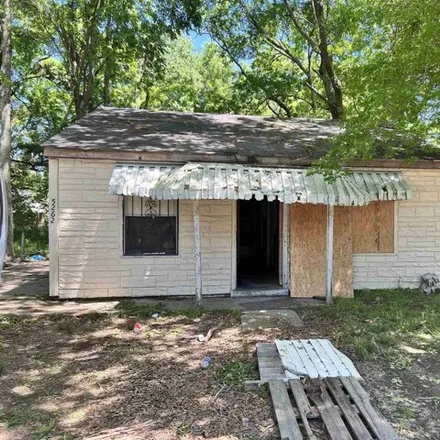 Buy this 2 bed house on 5274 Enterprise Street in White Plains, Baton Rouge