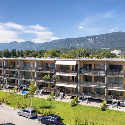 Rent this 4 bed apartment on Amselweg 9 in 4528 Bezirk Wasseramt, Switzerland