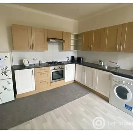 Image 7 - Pro-Am Cycles, 60 Wellgate Street, Larkhall, ML9 2AG, United Kingdom - Apartment for rent
