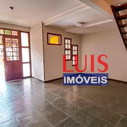 Rent this 2 bed house on Rua Professor Carlos Côrtes in Serra Grande, Niterói - RJ